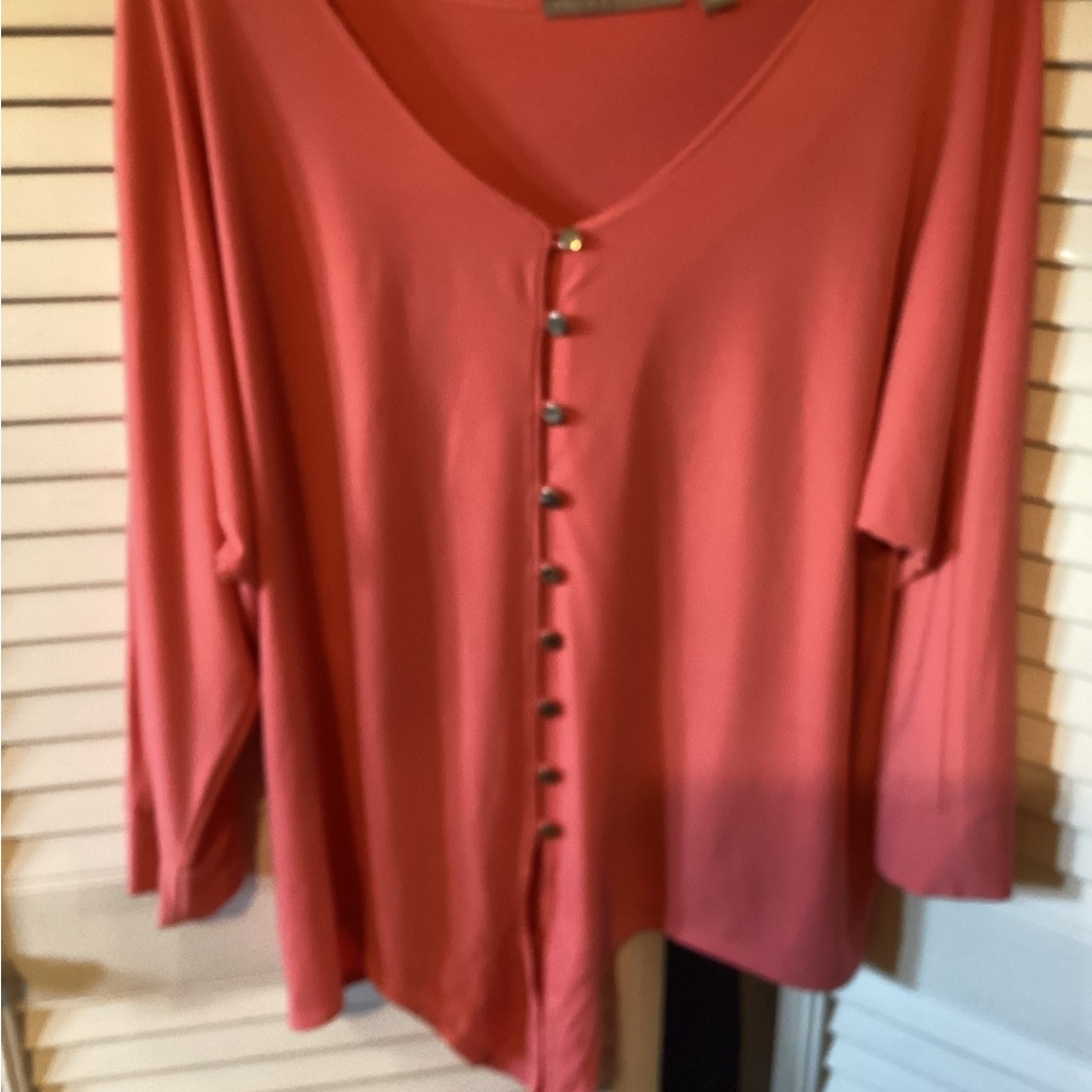 Valerie Stevens ladies coral dress blouse with button front, size XL